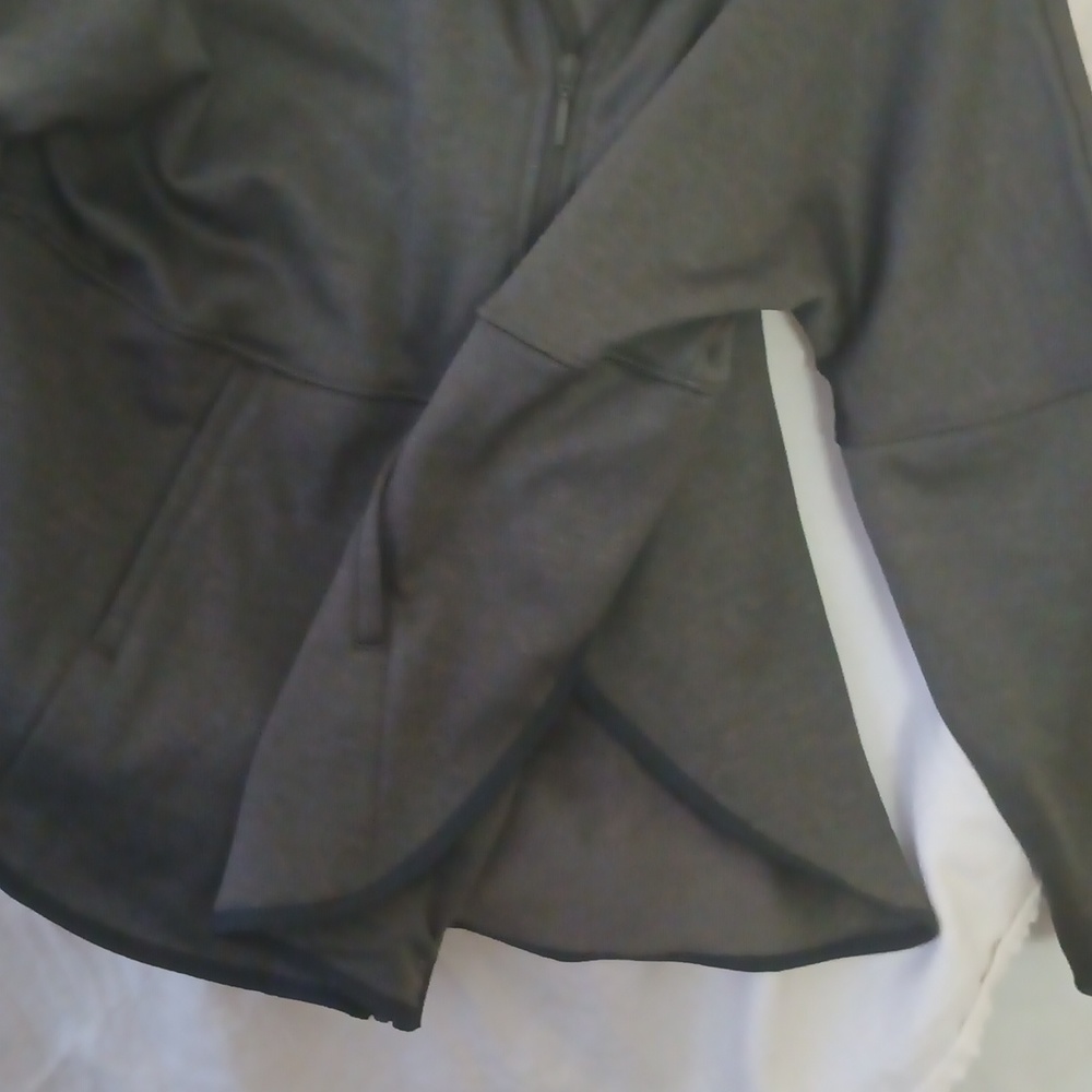Jacket - Picture 4 of 9